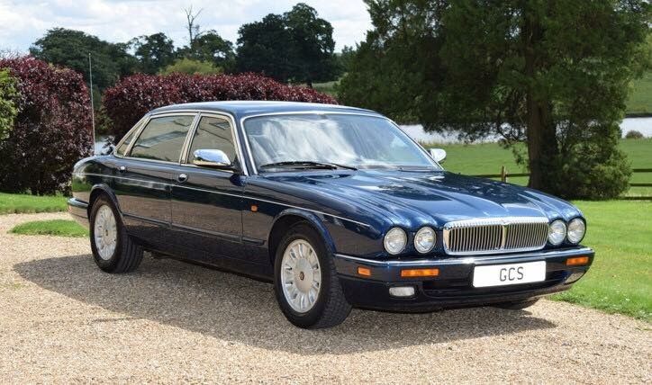 1996 Daimler Six Image 1